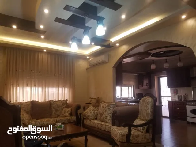 210 m2 3 Bedrooms Apartments for Sale in Amman Al-Khaznah