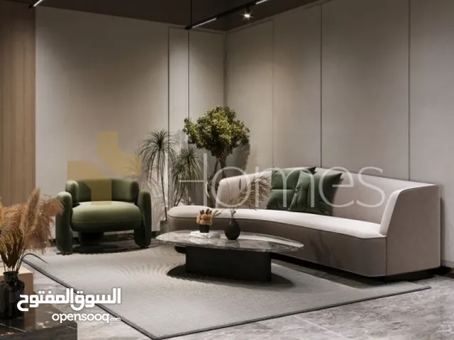 مكتب طابق ثالث بمجمع حديث البناء للبيع في الدوار الخامس، مساحة البناء 112م