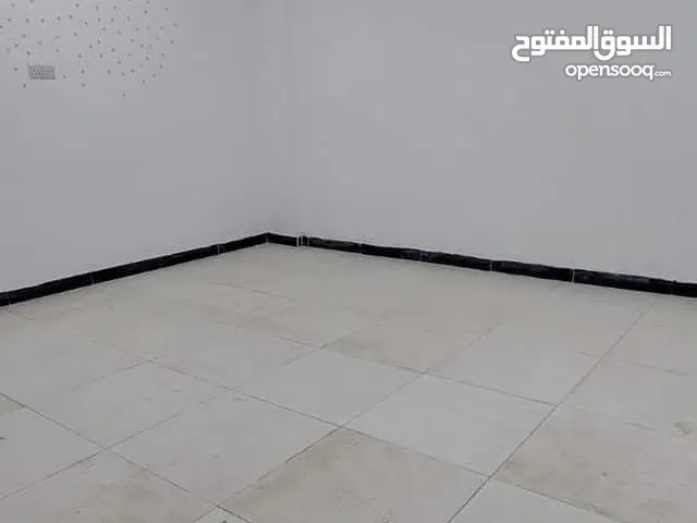 شقة للايجار تحت الجسر الايطالي