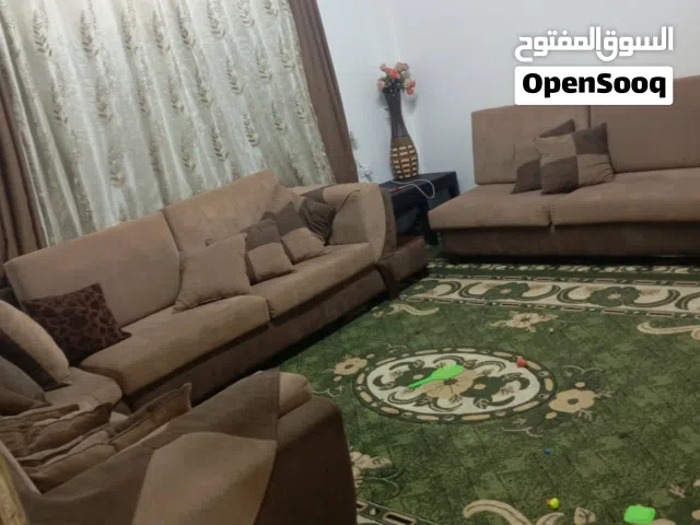 اثاث مستعمل