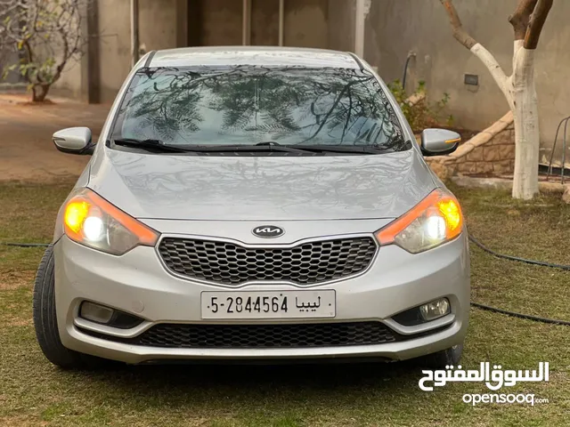 Used Kia K3 in Tripoli