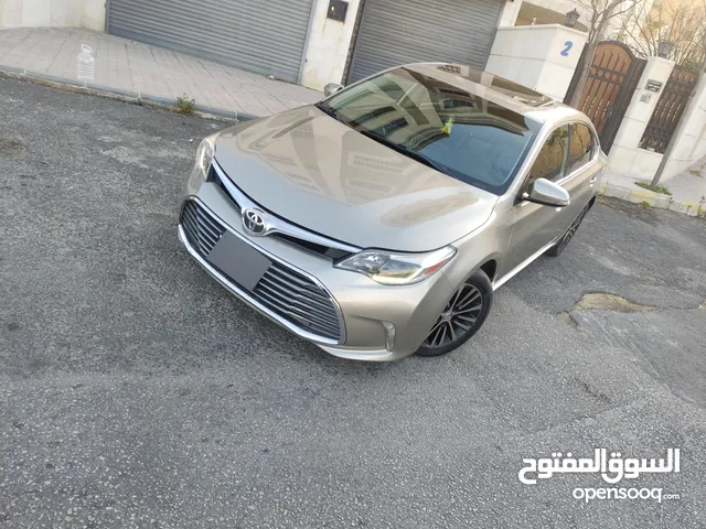 Used Toyota Avalon in Amman