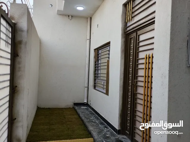 200 m2 2 Bedrooms Townhouse for Rent in Basra Other