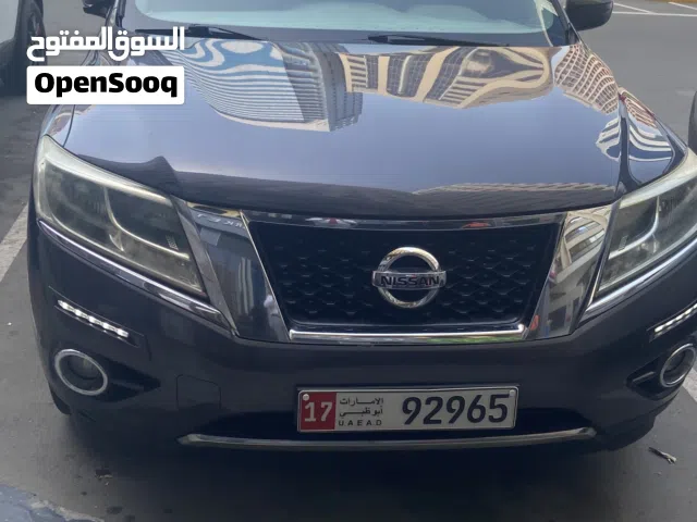 نيسان باثفايندر 2014 فل اوبشن بانوراما خليجيه للبيع