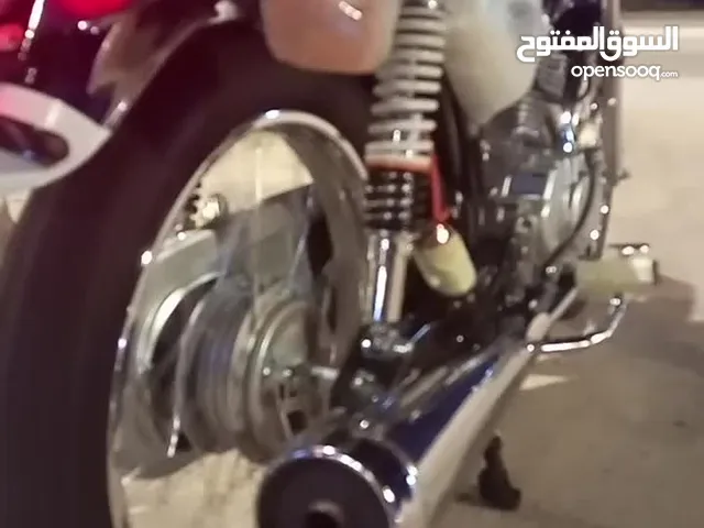 سلام عليكم للبيع دراجه ايراني مديل 23برغي مامفتوح لمحرك .