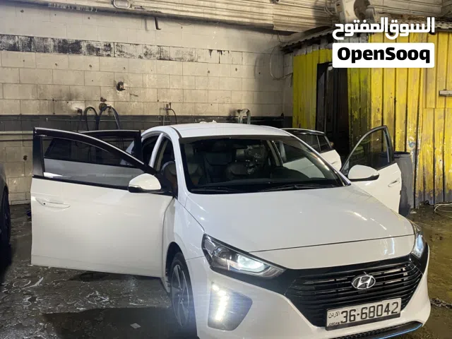 2018, هيونداي, ايونيك, Standard