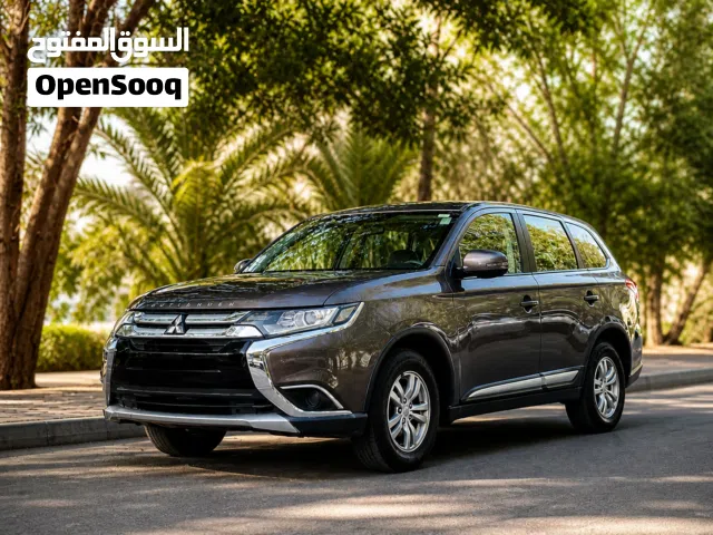 MITSUBISHI OUTLANDER 4x4 2017