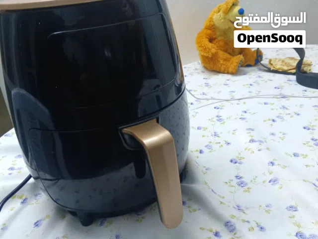 مقلاه هوائيه 6 لتر للبيع موجوده بيت في عجلون عنجره بسعر نهائي 30د