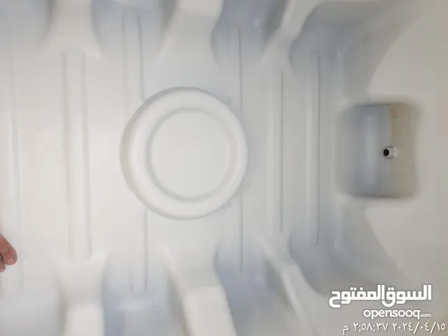 عزل و تنظيف خزانات  داخل الرياض