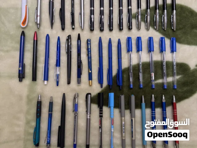 اقلام حبر متنوعة تشكيلة كبيرة