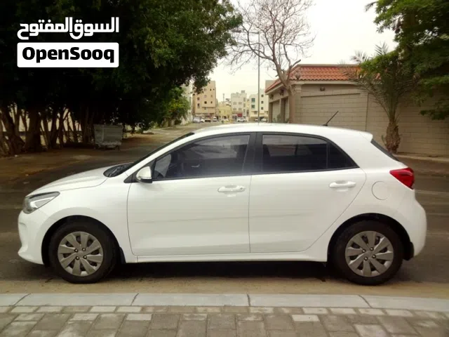 KIA RIO HB 1.5 L # AGENT MAINTAINED# SINGLE USER# ZERO ACCIDENTS# WELL MAINTAINED # URGENT SALE