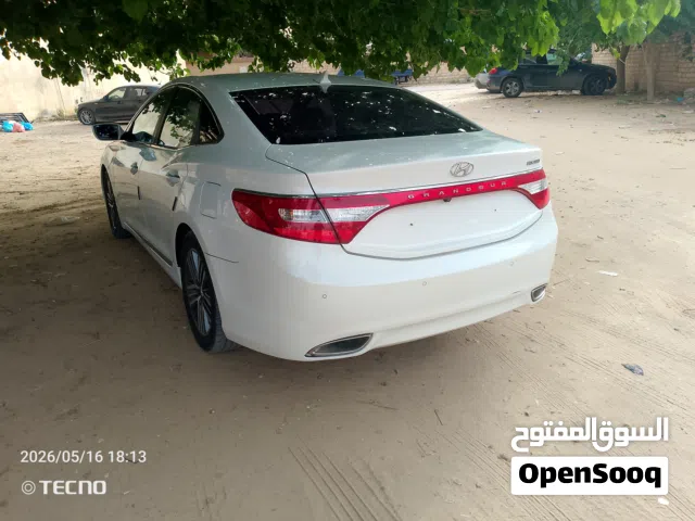 2011 هيونداي ازيرا GLS