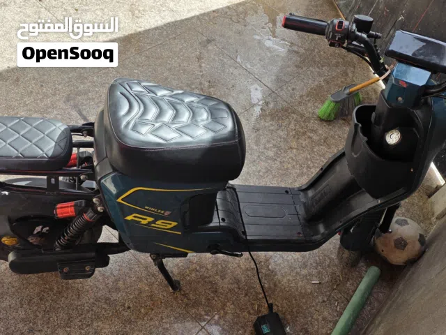 R9 دراجه شحن