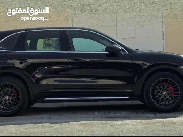 Used Porsche Cayenne in Northern Governorate