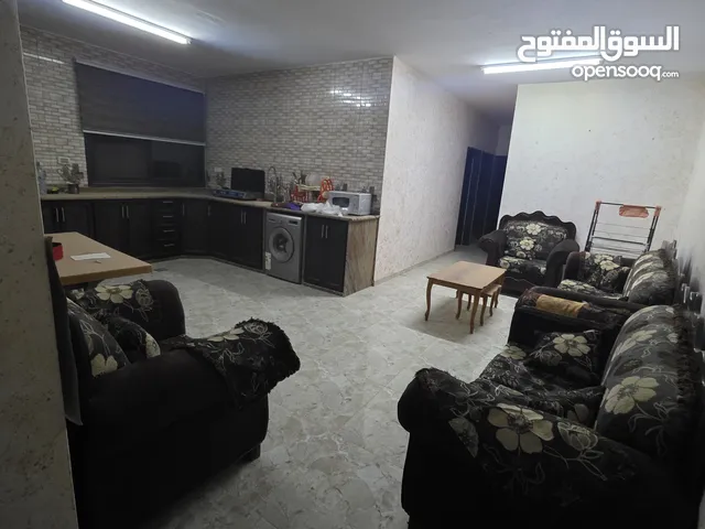 شقة مميزة تشطيب ديلوكس تصلح استثمار لطالبات