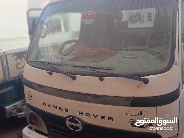 قلاب تويوتا هينو. 300 حالة ممتازة