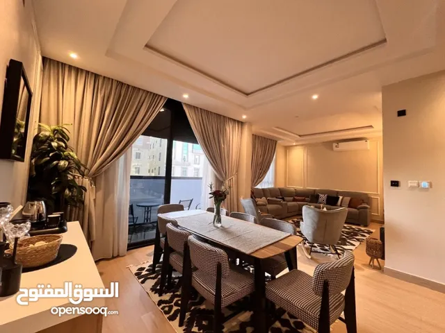 شقة للأيجار في الرياض حي الملقا مفروشة سوبر ديلوكس