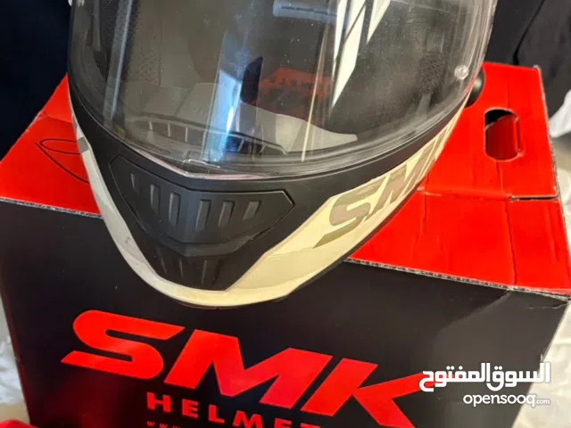 لبيع خوذه SMK اصليه شبه جديده