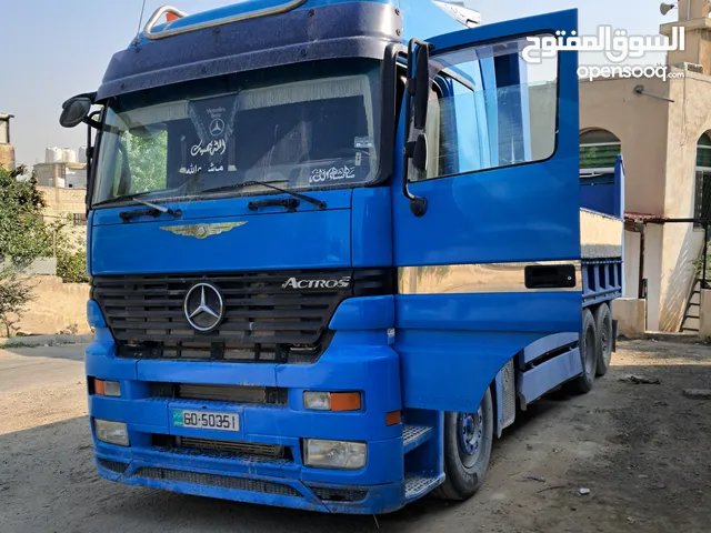 Tipper Mercedes Benz 1999 in Zarqa