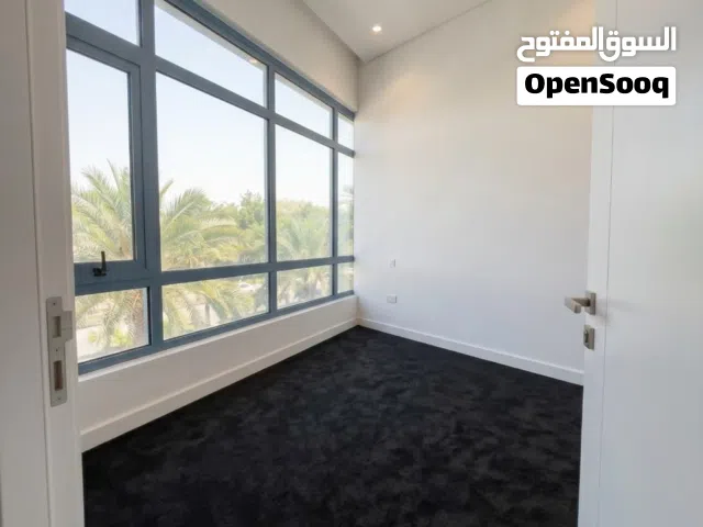 مكاتب مجهزة و مستودعات للإيجار