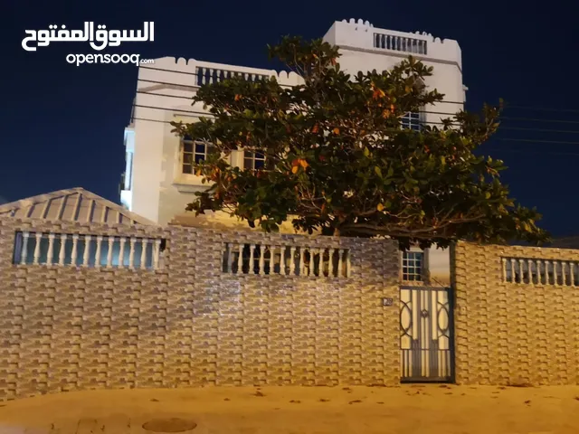 400 m2 More than 6 bedrooms Townhouse for Sale in Muscat Al Maabilah