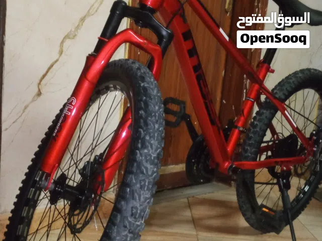 بسكلي بايعه بسعر مغري