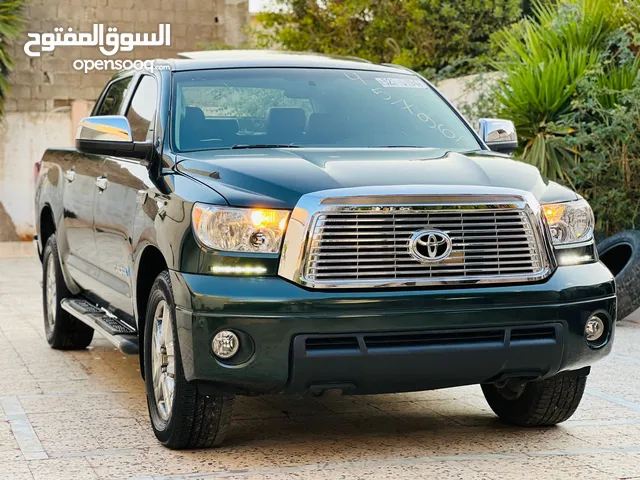 TOYOTA TUNDRA