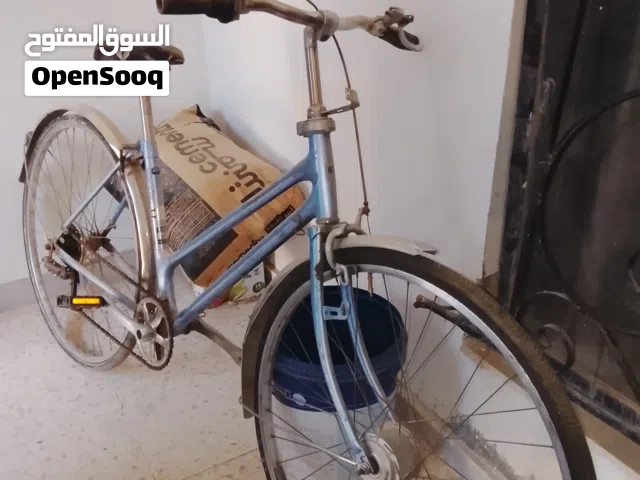 بسكليات كلو المنيوم شغل بس الو فتره ما ستعمل بدو هوا