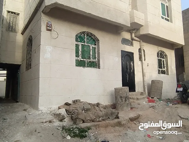 3 m2 4 Bedrooms Townhouse for Sale in Sana'a Al-Maqalih