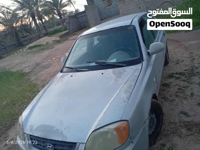 2004 هيونداي اكسنت GL