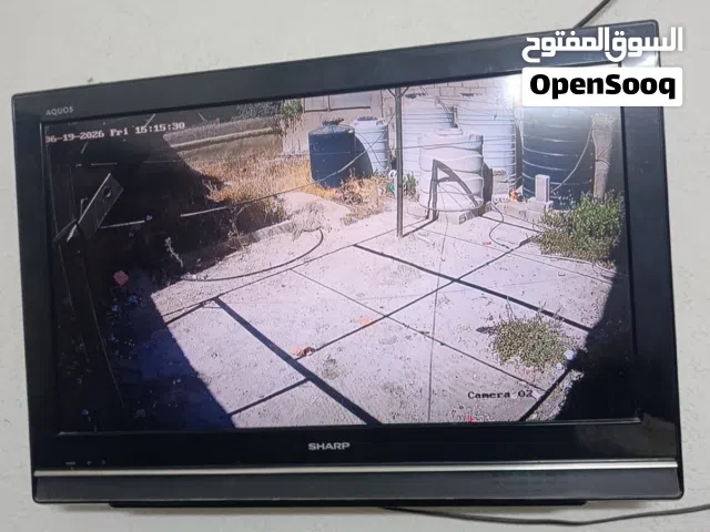 شاشة شارب LCD 32 بحالة ممتازة