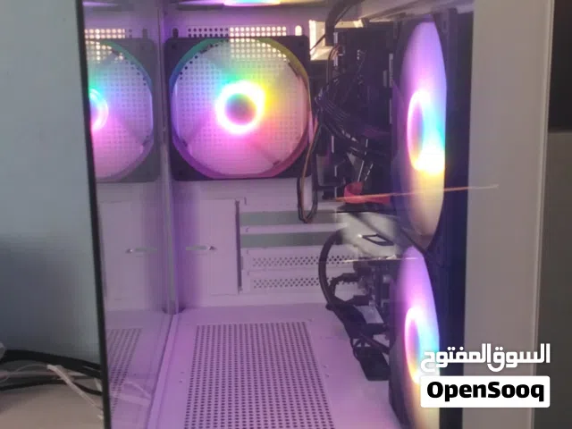 pc كامل للبيع الوصف