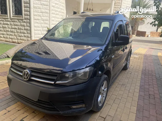 Used Volkswagen Caddy in Qalqilya