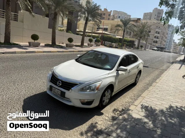 Used Nissan Altima in Hawally
