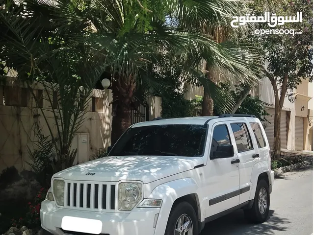 Jeep Cherokee 2012 in Southern Governorate