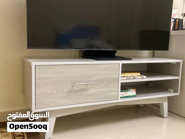 طاوله تلفزيوون للبيع انظر للوصف