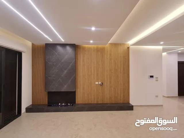 200 m2 3 Bedrooms Apartments for Sale in Zarqa Madinet El Sharq