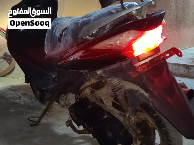 دراجة ادرس حديث سرعة 140