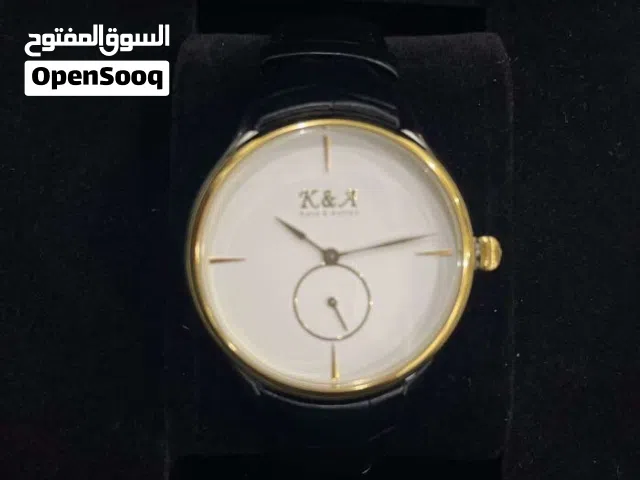 ساعة يد جديدة بالكرتون