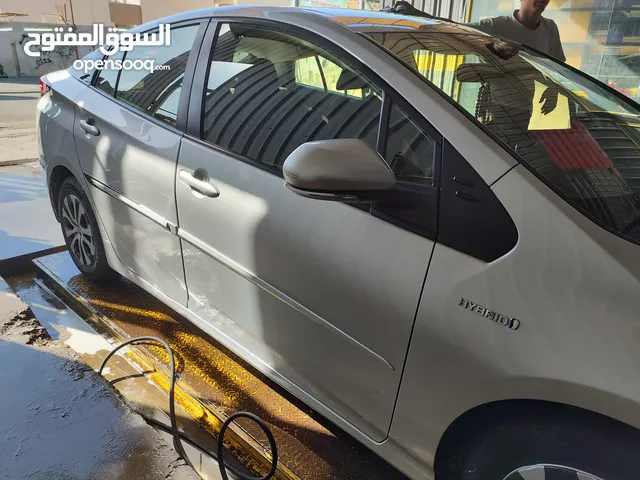 تويوتا بريوس هايبرد دفع رباعي 2022