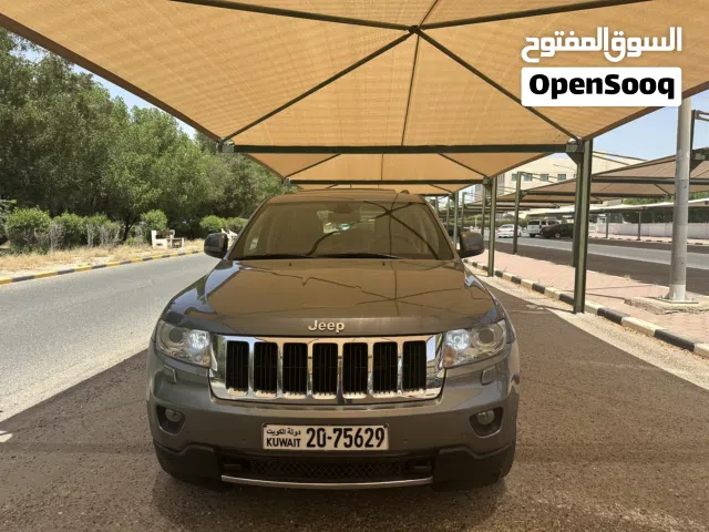 2013 جيب جراند شيروكى Limited
