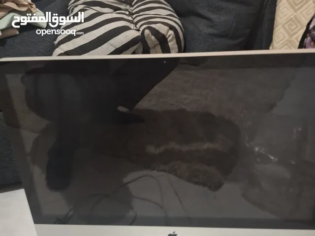 شاشة آبل بحالة جيده
