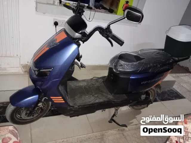 سكوتر مستعمل موديل 2026 بمحرك 250سي سي بحالة جيدة