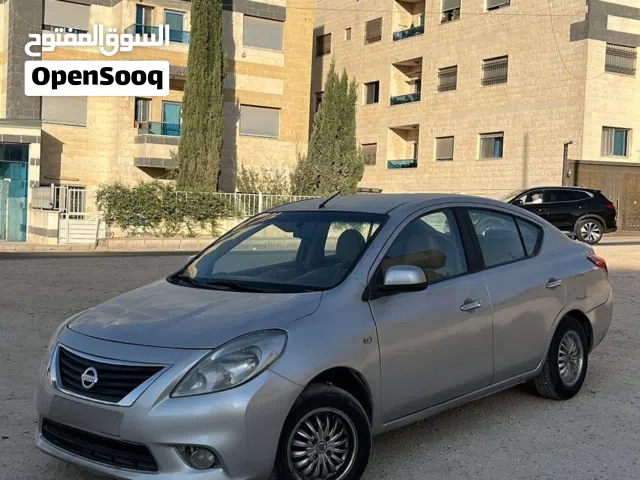 2013 Nissan Sunny SL