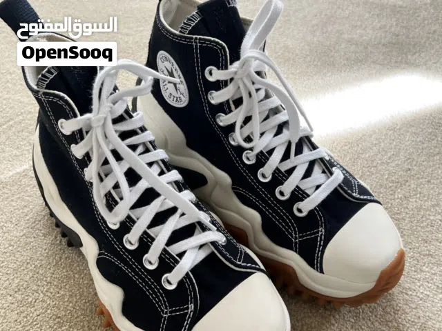 كونفيرس ران ستار موشن - بحالة جديدة - مقاس 39 Converse Motion Chuck – New Condition – Size 39