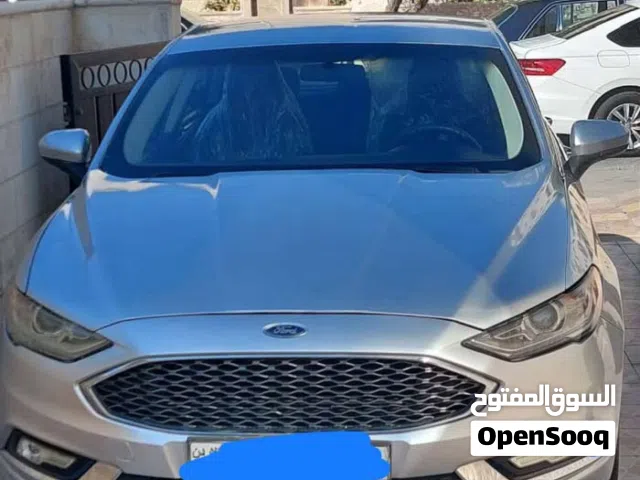2017 فورد فيوجن SE