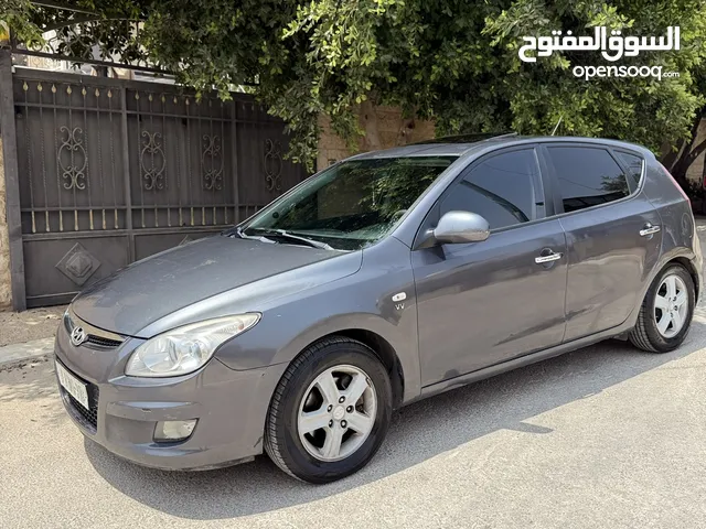 HYUNDA I30 2009 بسعر حرق ع الكاش فل مع فتحة سقف