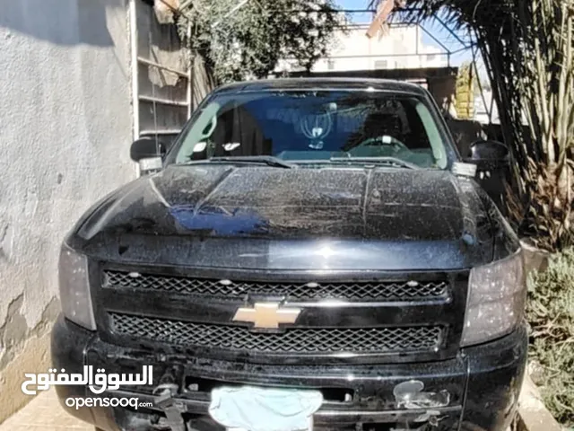 Used Chevrolet Silverado in Amman