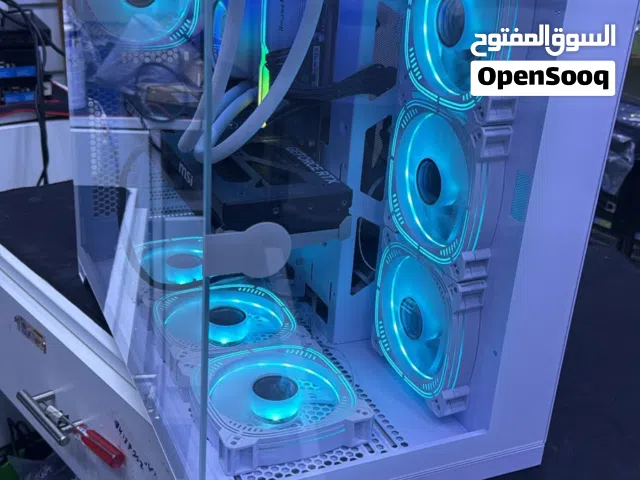 Windows Custom-built  Computers  for sale  in Hawally