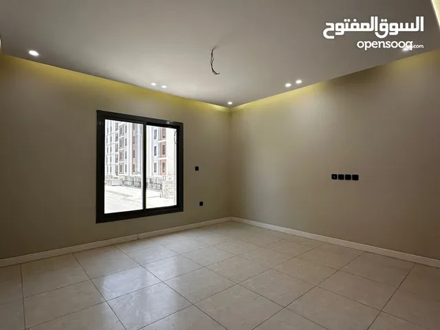 157 m2 5 Bedrooms Apartments for Rent in Jeddah Al Sawari